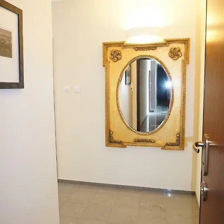 Home3city Australis סופוט